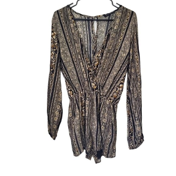 Honey Punch Black and gold Pattern Romper - Picture 3 of 5